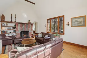 3736 Dogwood Ln, Cincinnati, OH 45213 - Photo 15