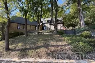 3736 Dogwood Ln, Cincinnati, OH 45213 - Photo 53