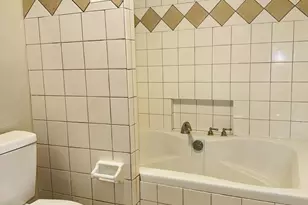 1047 Golfview Rd, Middletown, OH 45042 - Photo 23