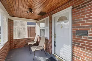 4515 Camberwell Rd, Cincinnati, OH 45209 - Photo 3