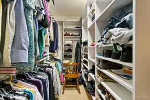 12100 Paulmeadows Dr, Symmes Township, OH 45249 - Photo 19