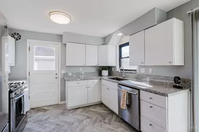 1429 Covedale Avenue, Cincinnati, OH 45238 - Photo 9