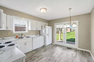 704 Terrace Ct, Trenton, OH 45067 - Photo 13