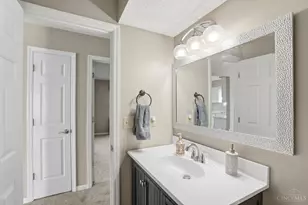 704 Terrace Ct, Trenton, OH 45067 - Photo 25