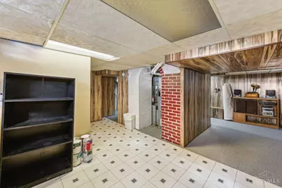 2197 Crane Avenue, Cincinnati, OH 45207 - Photo 27