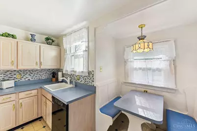 2197 Crane Avenue, Cincinnati, OH 45207 - Photo 9