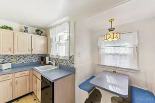 2197 Crane Ave, Cincinnati, OH 45207 - Photo 9