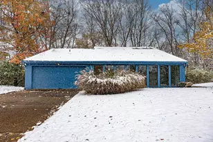 7674 Briargreen Ln, Miami Township, OH 45248 - Photo 3