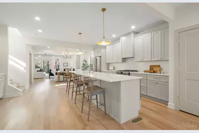 3917 Paxton Avenue, Cincinnati, OH 45209 - Photo 7