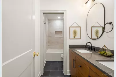 3917 Paxton Avenue, Cincinnati, OH 45209 - Photo 43