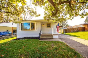 974 Westview Ave, Hamilton, OH 45011 - Photo 1