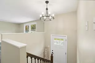 1371 Finch Ln, Miami Township, OH 45150 - Photo 7