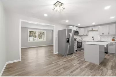 1371 Finch Lane, Miami Township, OH 45150 - Photo 9