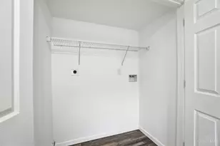 1371 Finch Ln, Miami Township, OH 45150 - Photo 45