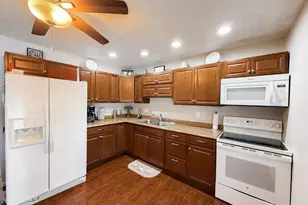 7504 Brock Dr, Blanchester, OH 45107 - Photo 9