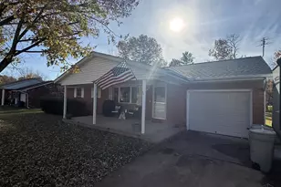 7504 Brock Dr, Blanchester, OH 45107 - Photo 3