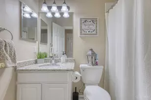 8008 Pinnacle Point Dr, West Chester, OH 45069 - Photo 15