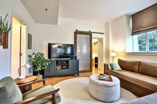 2700 Ashland Ave, Cincinnati, OH 45206 - Photo 9