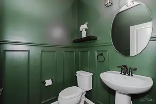 8754 Elysee Cir, Washington Twp, OH 45458 - Photo 11