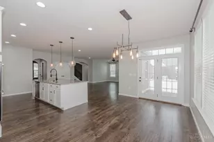 8754 Elysee Cir, Washington Twp, OH 45458 - Photo 23