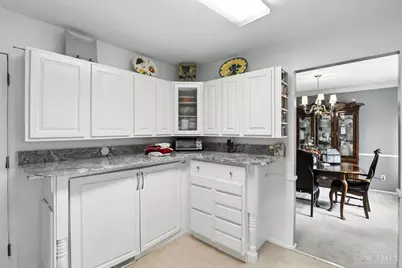 1128 Oldwick Drive, Reading, OH 45215 - Photo 13