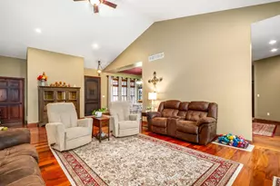405 Lookout View Dr, West Union, OH 45693 - Photo 9