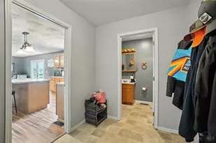 241 Raycon Dr, Union Twp, OH 45177 - Photo 9