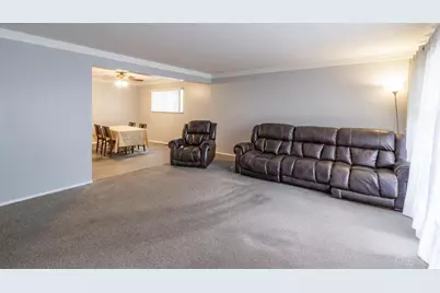 8990 Mockingbird Lane, Springfield Township, OH 45231 - Photo 9