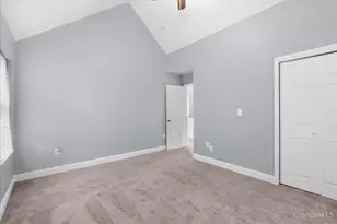 6325 Desmond St, Cincinnati, OH 45227 - Photo 25