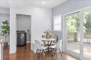 6325 Desmond St, Cincinnati, OH 45227 - Photo 9