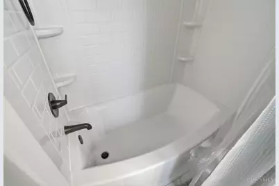 5524 Lester Road, Cincinnati, OH 45213 - Photo 33