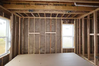 421 Glen Abbey Lane #0018, Hamilton Township, OH 45039 - Photo 11