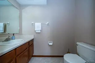 2550 Chess Wood Point, Centerville, OH 45458 - Photo 35