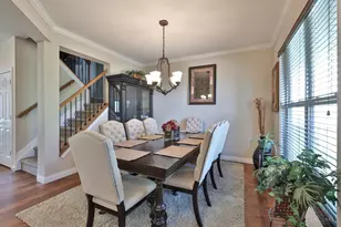 1757 Woodruff Ln, Wyoming, OH 45215 - Photo 11