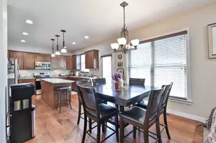 1757 Woodruff Ln, Wyoming, OH 45215 - Photo 17