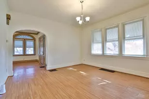 1027 Woodlawn Ave, Cincinnati, OH 45205 - Photo 13