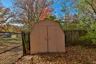 1027 Woodlawn Ave, Cincinnati, OH 45205 - Photo 35