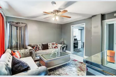 2424 Westwood Northern Boulevard, Cincinnati, OH 45211 - Photo 3