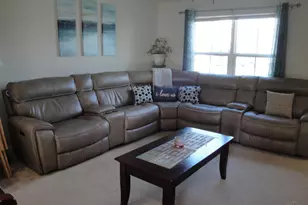 27 Locustwood Ct, Pierce Township, OH 45102 - Photo 3