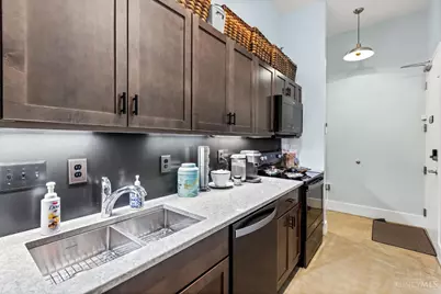 5 W Twelfth Street #3, Cincinnati, OH 45202 - Photo 13