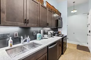 5 W 12th St, Cincinnati, OH 45202 - Photo 13