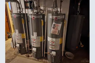 877 Ludlow Avenue, Cincinnati, OH 45220 - Photo 9