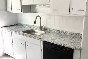 877 Ludlow Ave, Cincinnati, OH 45220 - Photo 23