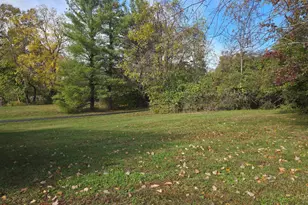 8240 Camargo Rd, Madeira, OH 45243 - Photo 37