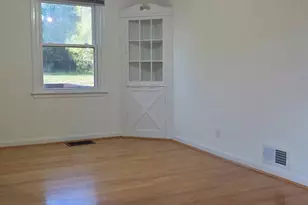 8240 Camargo Rd, Madeira, OH 45243 - Photo 13