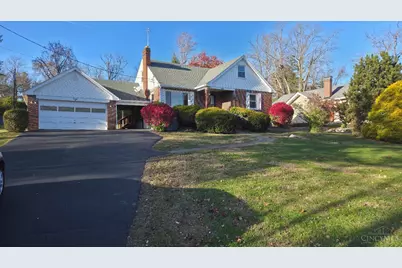 8240 Camargo Road, Madeira, OH 45243 - Photo 3