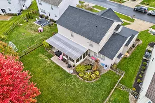 5830 Turning Leaf Way, Hamilton Township, OH 45039 - Photo 5