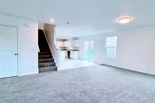 149 Wooded Ridge Dr, Batavia Township, OH 45102 - Photo 5