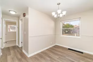 1125 Murkett Ct, Springfield Township, OH 45231 - Photo 5