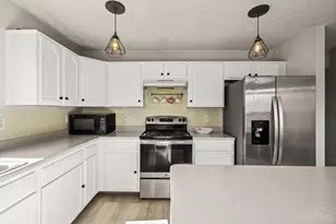 3889 Brockton Dr, Colerain Township, OH 45251 - Photo 17